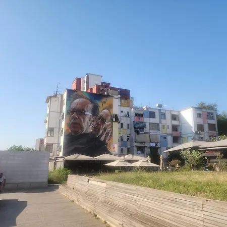 2a 公寓 地拉那