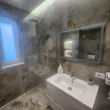 2a Apartment Tirana